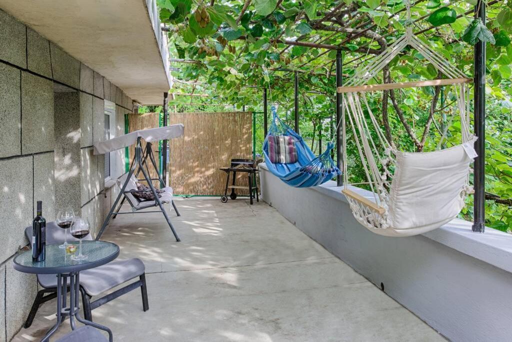 Nea'S Green Garden Apartment Rijeka Exterior photo
